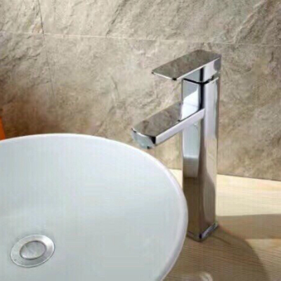 Vòi Lavabo Đồng Vuông V108B